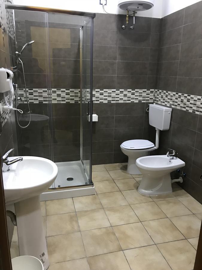 La Casa Di Fafa Bed & Breakfast Наполи Екстериор снимка