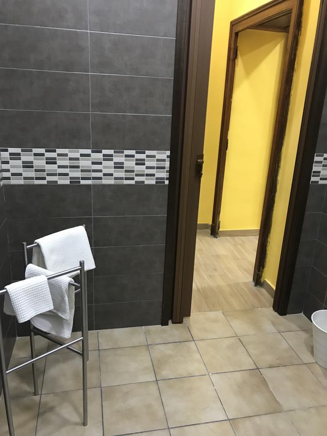 La Casa Di Fafa Bed & Breakfast Наполи Екстериор снимка