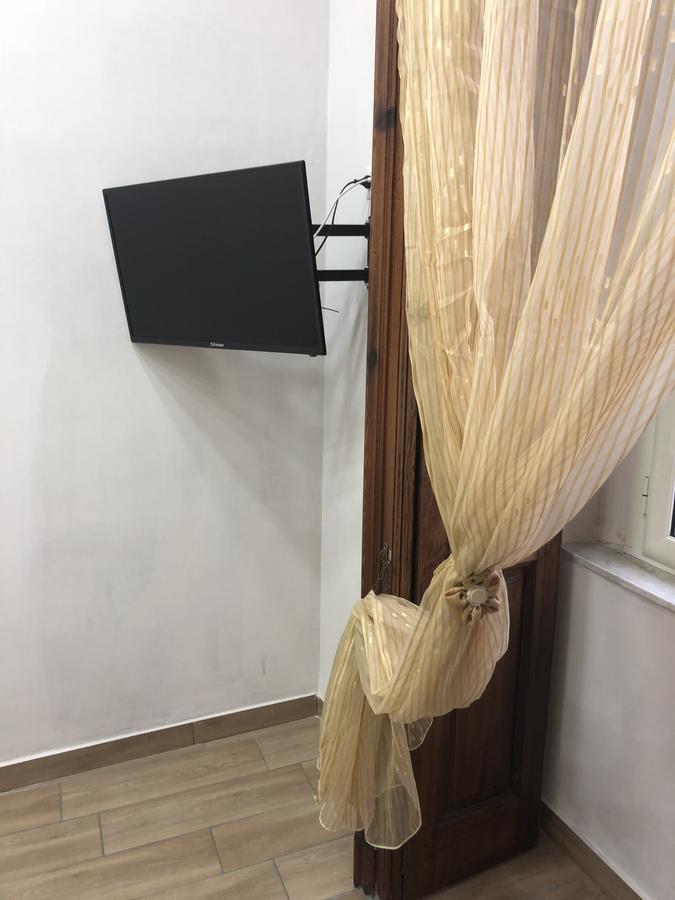 La Casa Di Fafa Bed & Breakfast Наполи Екстериор снимка