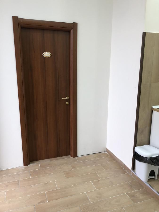 La Casa Di Fafa Bed & Breakfast Наполи Екстериор снимка