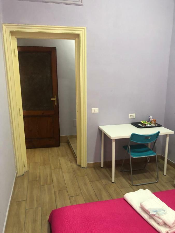 La Casa Di Fafa Bed & Breakfast Наполи Екстериор снимка