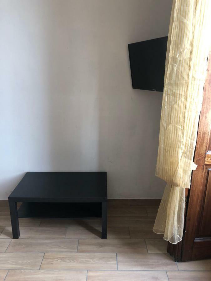 La Casa Di Fafa Bed & Breakfast Наполи Екстериор снимка