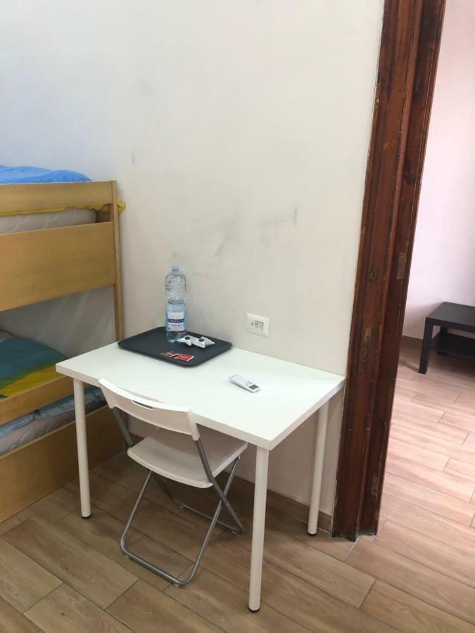 La Casa Di Fafa Bed & Breakfast Наполи Екстериор снимка